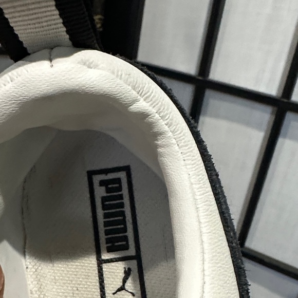 Puma White Platform Sneakers with Black Stripe EUC Size 7 - Picture 5 of 9